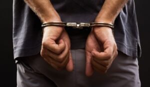 Homem embriagado é preso em Hortolândia após agressões